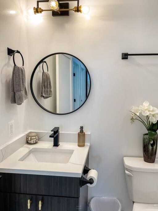 Apartament Heart Of Fells Point Luxury Apt Baltimore Zewnętrze zdjęcie